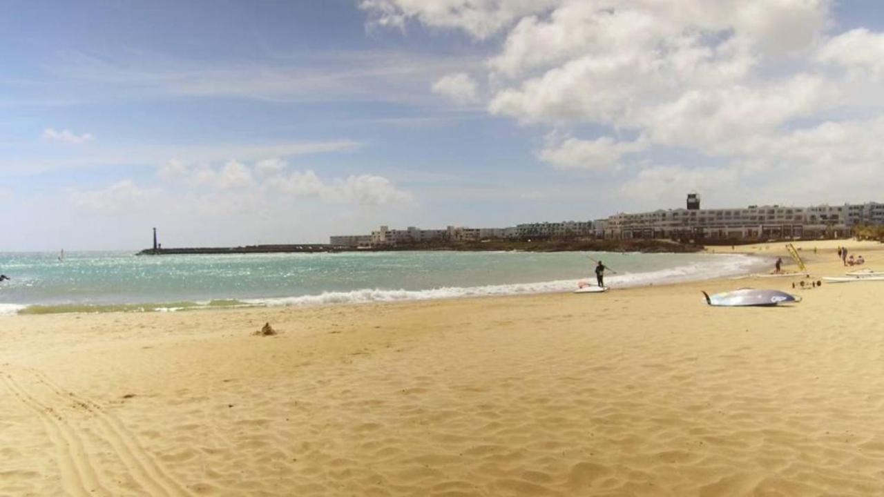 Luxury Beach Front Apartmentos Tahiche Costa Teguise Εξωτερικό φωτογραφία