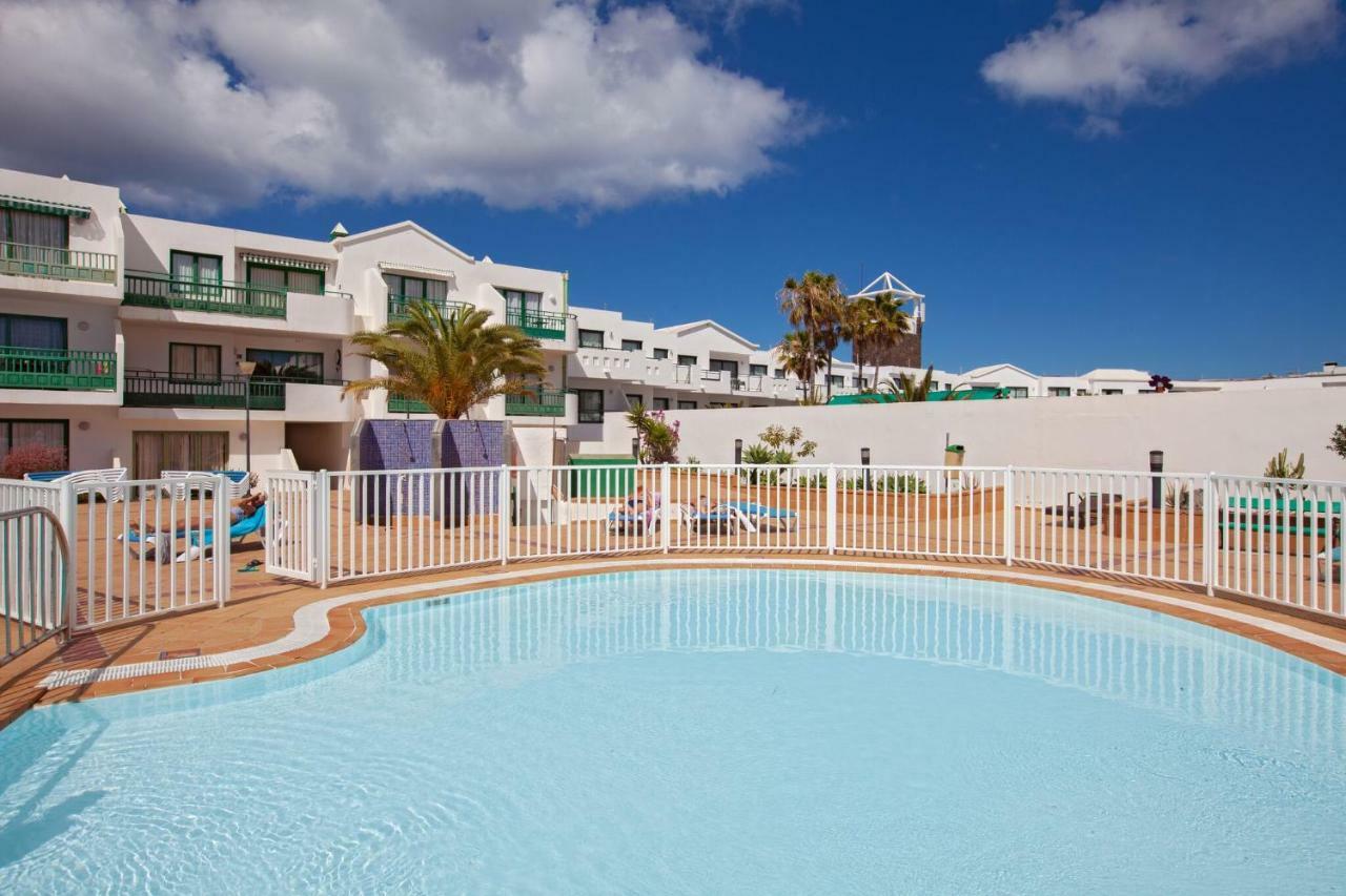 Luxury Beach Front Apartmentos Tahiche Costa Teguise Εξωτερικό φωτογραφία