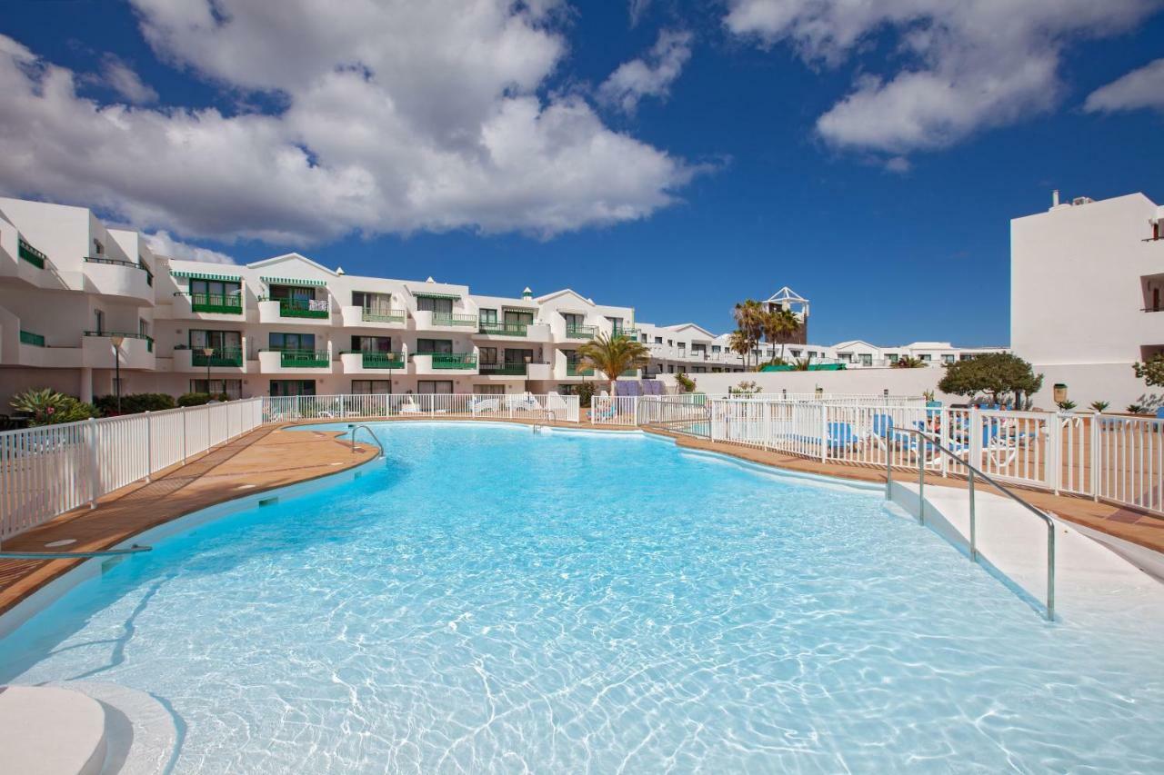 Luxury Beach Front Apartmentos Tahiche Costa Teguise Εξωτερικό φωτογραφία