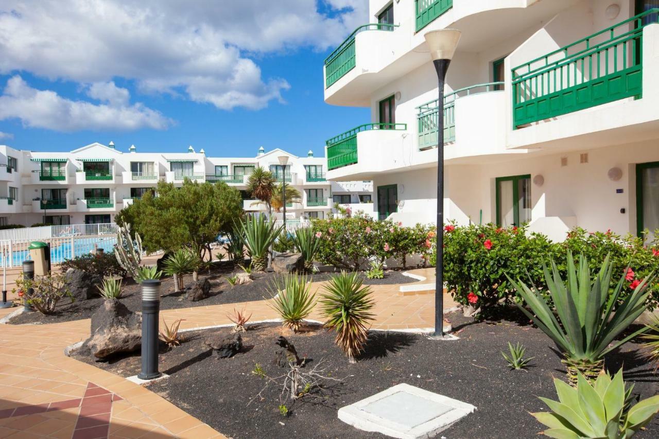 Luxury Beach Front Apartmentos Tahiche Costa Teguise Εξωτερικό φωτογραφία